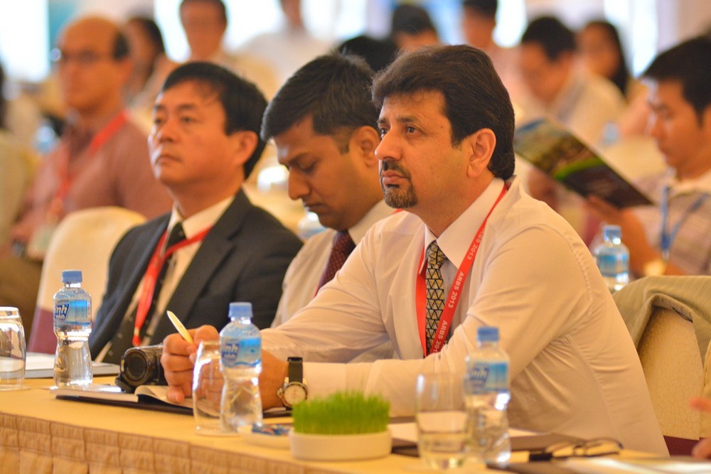 Participants from Asian countries at the conference (Photo: Courtesy of the conference)